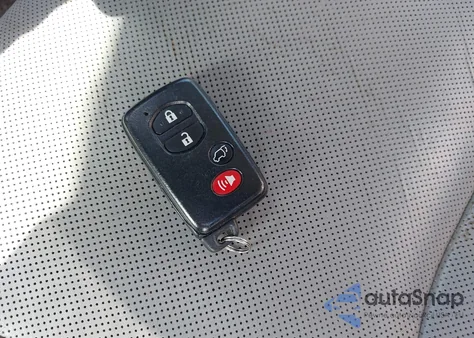 2013 Toyota Highlander Limited V6 z USA, uszkodzony, nr VIN 5TDDK3EH6DS243066